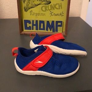 Speedo toddler water shoes